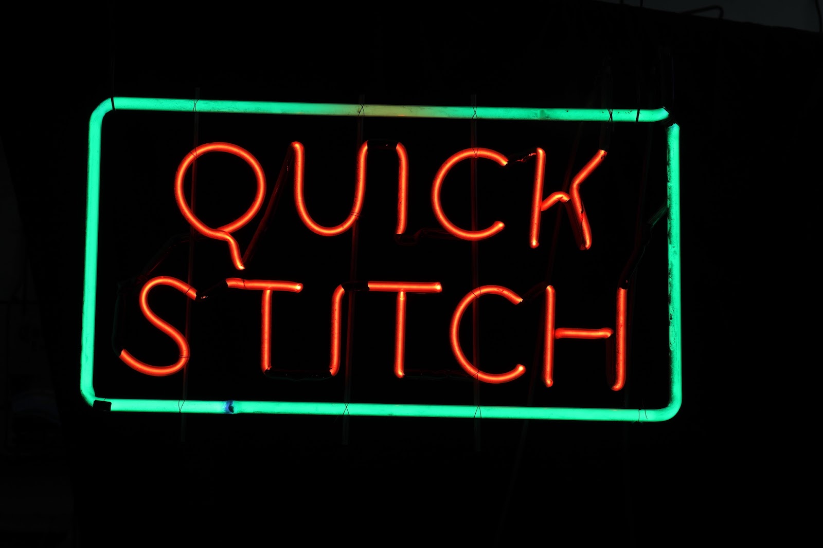 QUICK STITCH neon sign