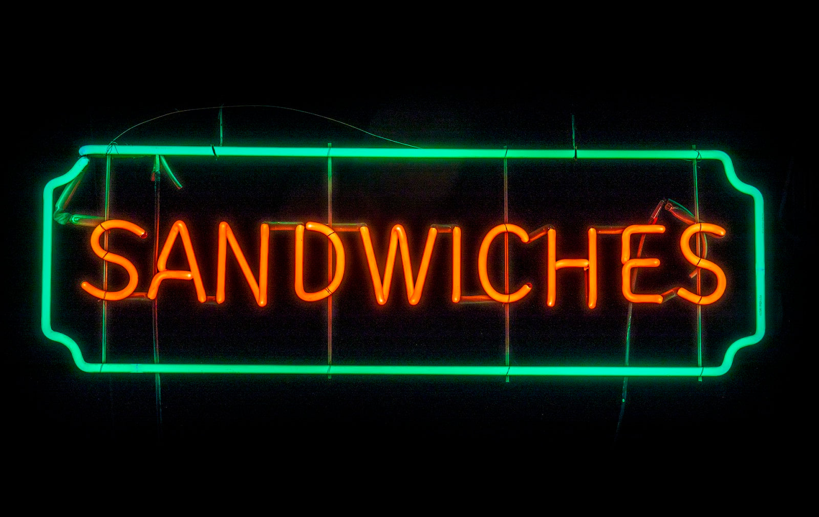 SANDWICHES neon sign