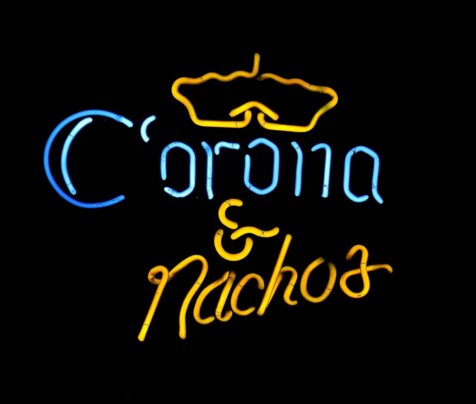 CORONA & NACHOS neon sign
