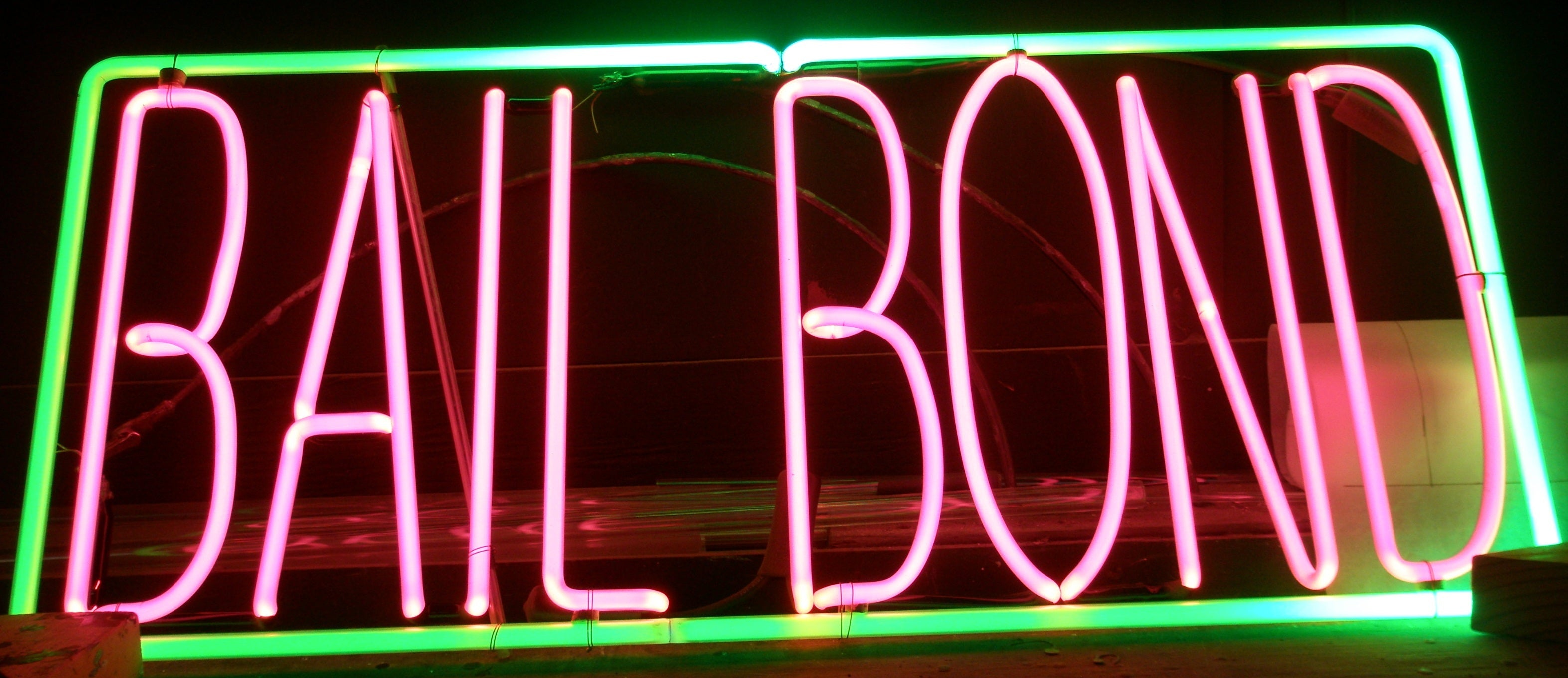BAIL BOND neon sign