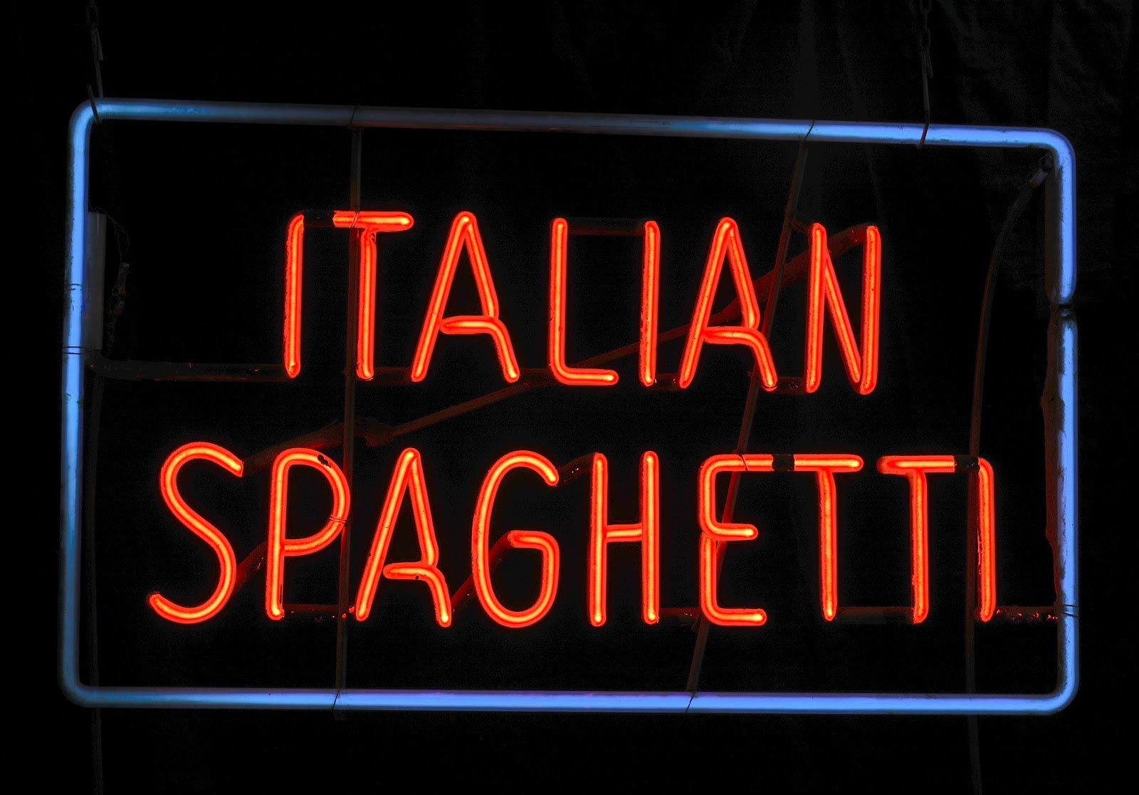 ITALIAN SPAGHETTI neon sign