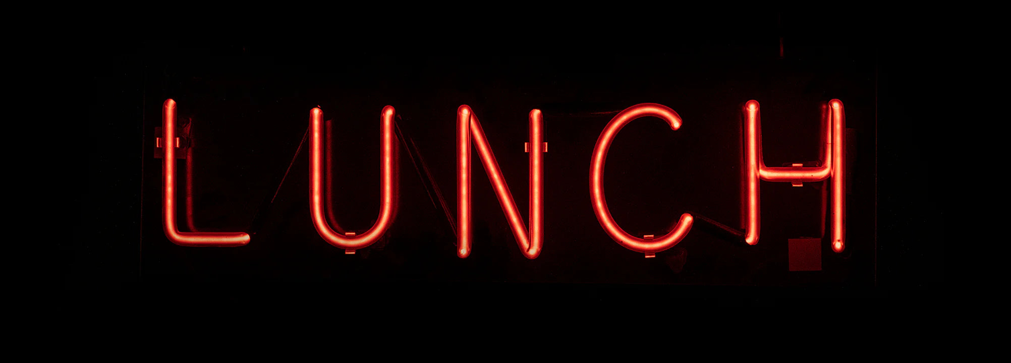 LUNCH neon sign