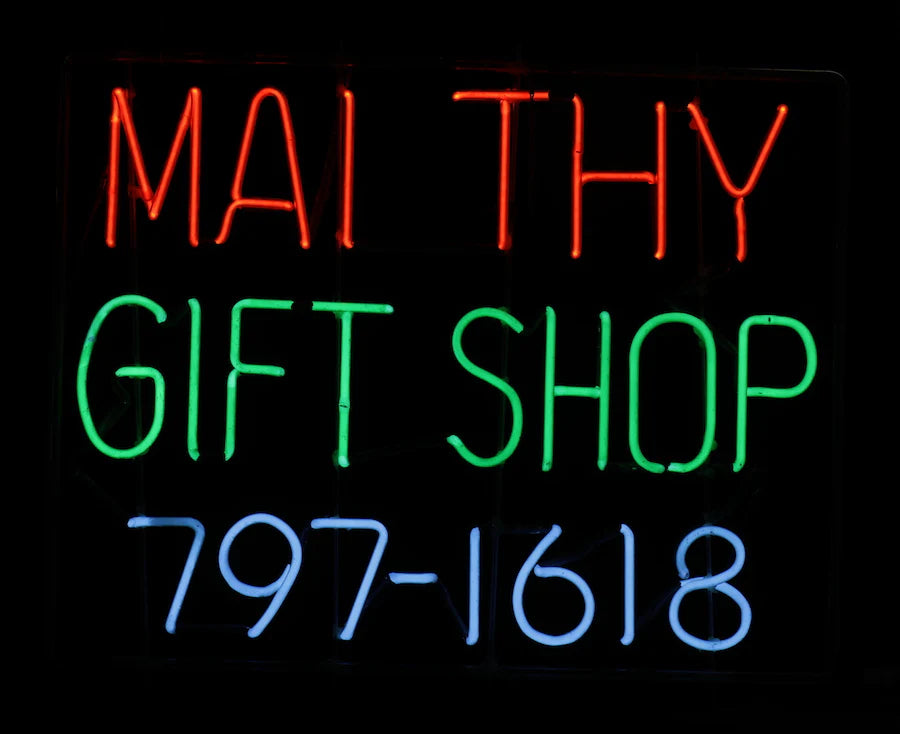 MAI THY GIFT SHOP neon sign
