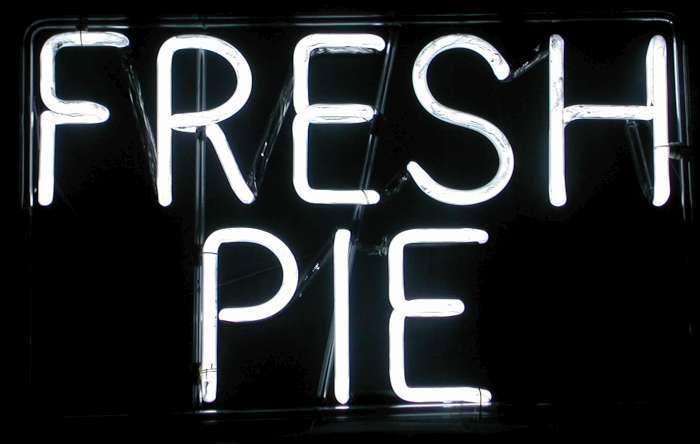FRESH PIE neon sign
